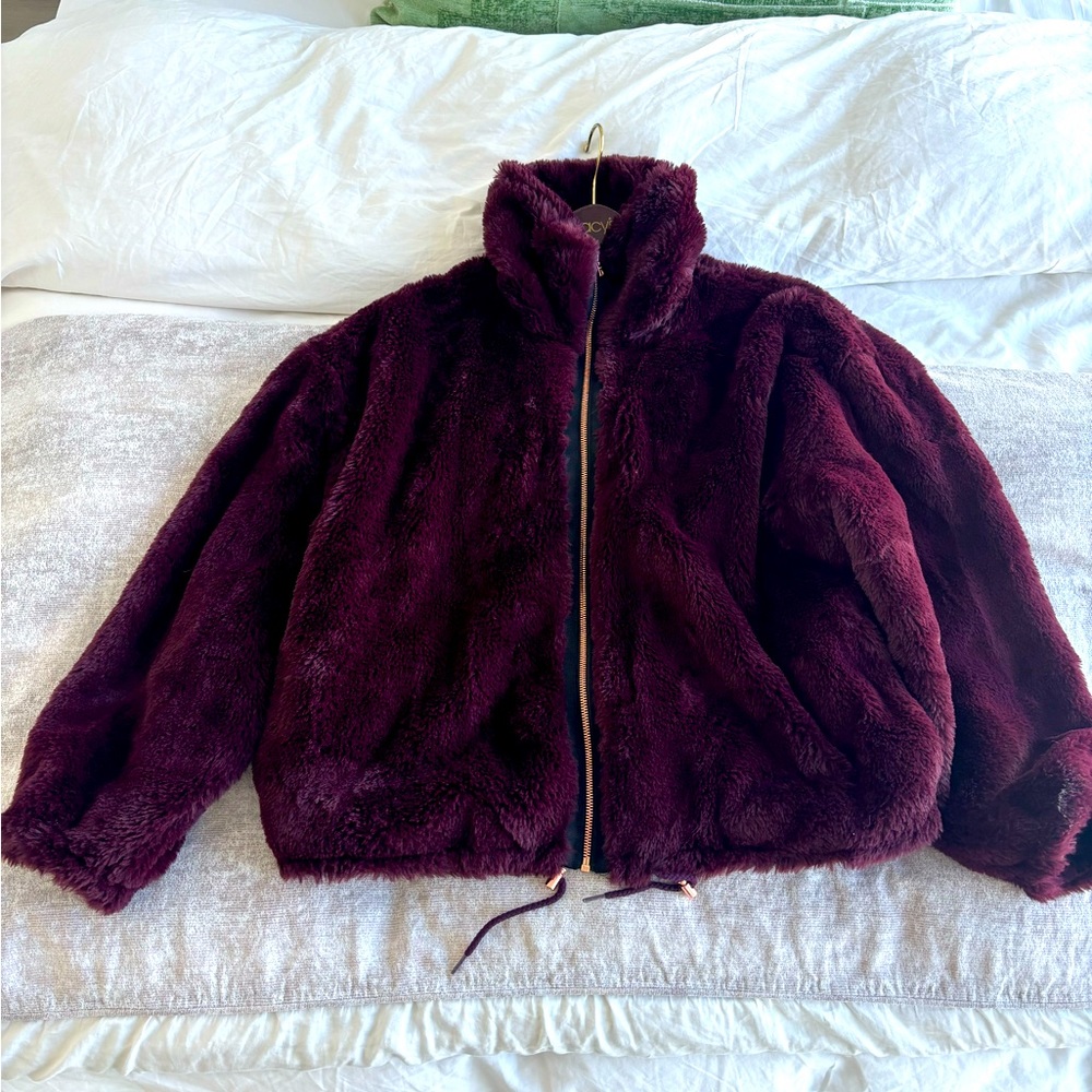 Lucky brand faux fur short bomber style coat
